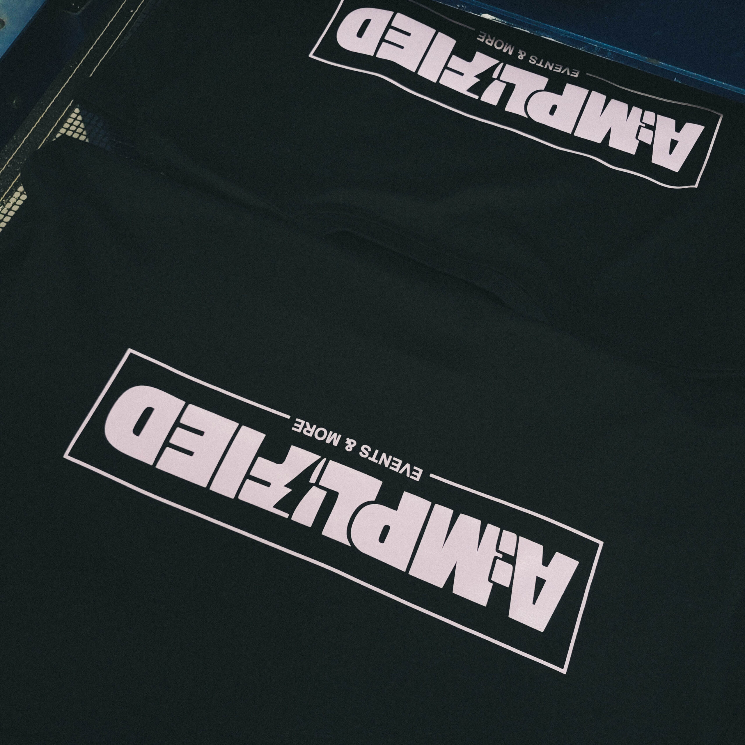 Siebdruck T-Shirts für Amplified