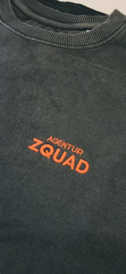 Bestickung für die Agentur ZQUAD